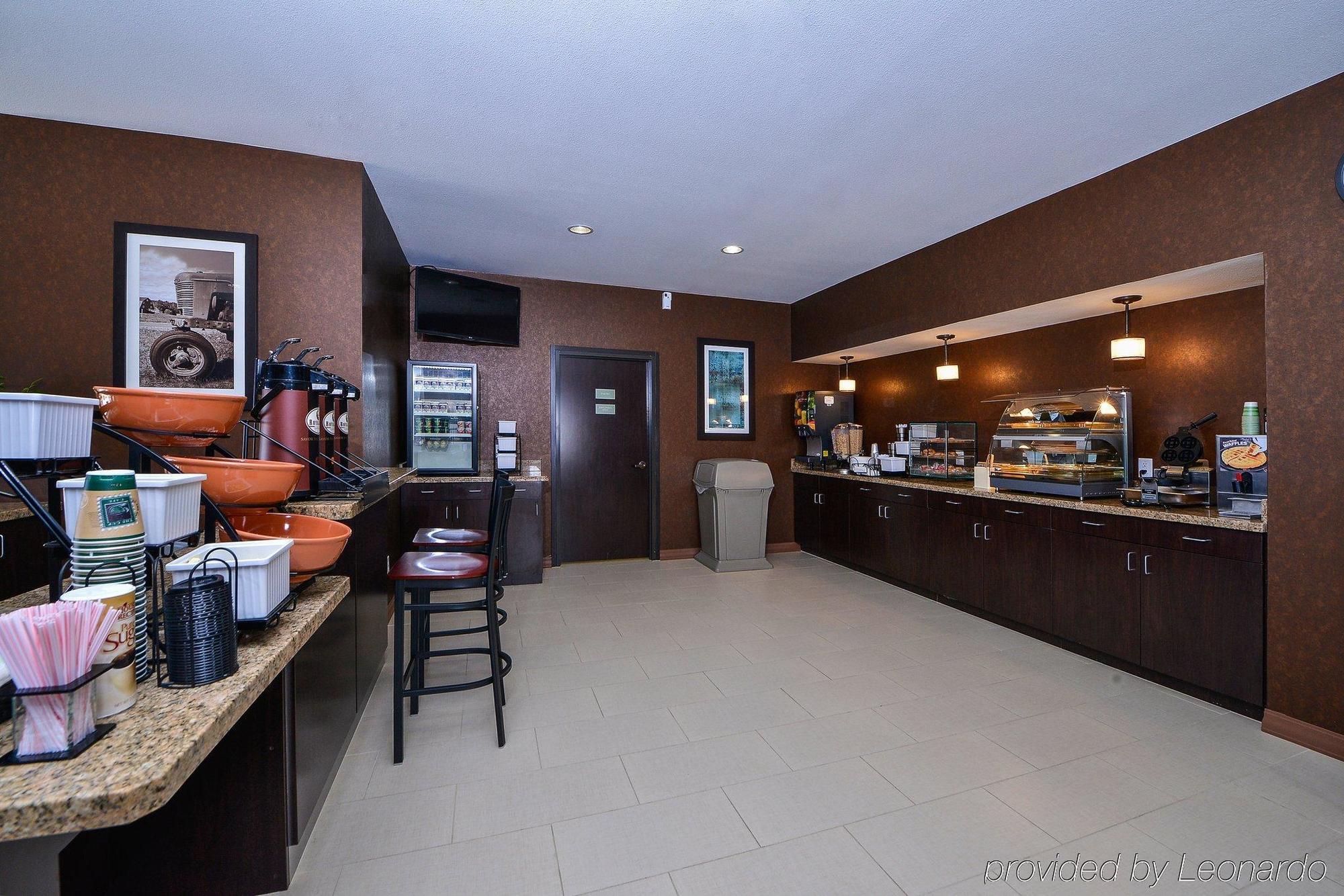 Americas Best Value Inn & Suites Cuero Екстериор снимка